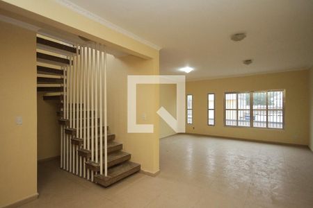 Sala de casa para alugar com 4 quartos, 270m² em Vila Ema, São Paulo