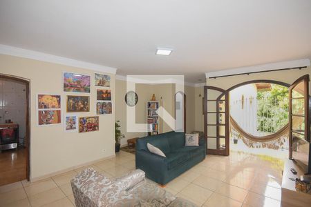 Sala de casa à venda com 3 quartos, 250m² em Jardim América, Taboão da Serra