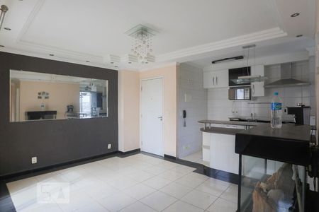 Sala de apartamento para alugar com 2 quartos, 74m² em Jardim São Savério, São Paulo