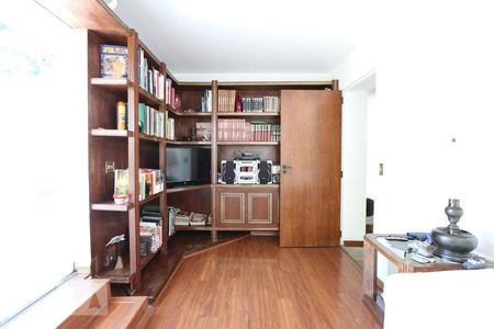 saleta de casa para alugar com 4 quartos, 450m² em Vila Inah, São Paulo