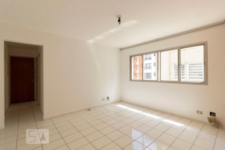 Sala de apartamento para alugar com 1 quarto, 48m² em Higienópolis, São Paulo