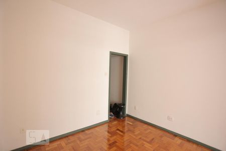 Sala/Quarto de kitnet/studio à venda com 1 quarto, 45m² em Copacabana, Rio de Janeiro