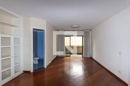 Apartamento para alugar com 126m², 3 quartos e 2 vagasSala