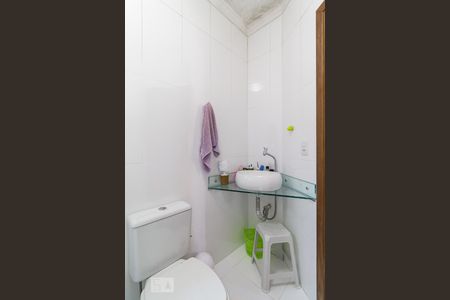 Banheiro de casa de condomínio à venda com 2 quartos, 76m² em Vila Santa Clara, São Paulo