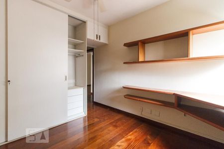 Suíte de apartamento à venda com 2 quartos, 74m² em Barra da Tijuca, Rio de Janeiro