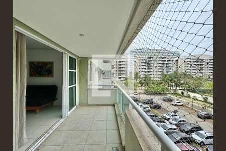 Varanda de apartamento à venda com 2 quartos, 66m² em Barra da Tijuca, Rio de Janeiro