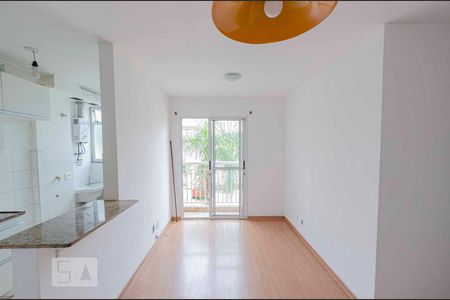 Sala de apartamento para alugar com 2 quartos, 45m² em São Cristóvão, Rio de Janeiro