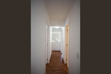 Corredor de apartamento à venda com 3 quartos, 70m² em Jardim Parque Morumbi, São Paulo