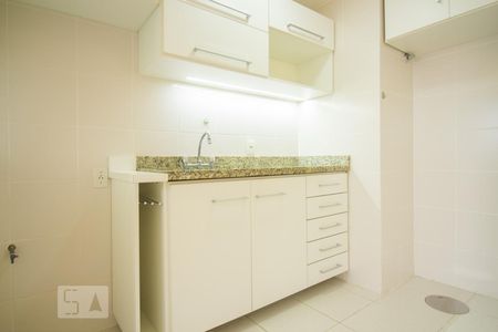 Cozinha de apartamento para alugar com 2 quartos, 60m² em Cristo Redentor, Porto Alegre