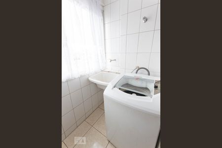 Área de serviço de apartamento para alugar com 2 quartos, 56m² em Jardim América, Goiânia