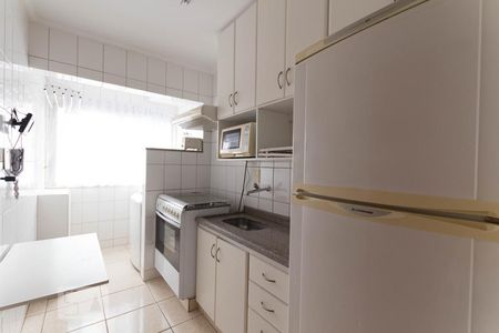 Cozinha de apartamento para alugar com 2 quartos, 56m² em Jardim América, Goiânia