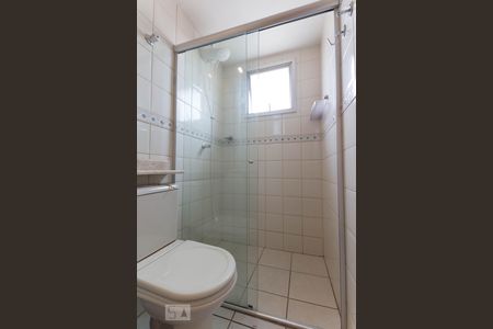 Banheiro de apartamento para alugar com 2 quartos, 56m² em Jardim América, Goiânia