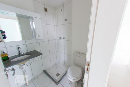 Banheiro 2 de apartamento à venda com 2 quartos, 50m² em Glória, Porto Alegre