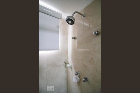 Apartamento para alugar com 150m², 2 quartos e 3 vagas Apartamento para alugar com 150m², 2 quartos e 3 vagasBanheiro Senhora da Suíte 1