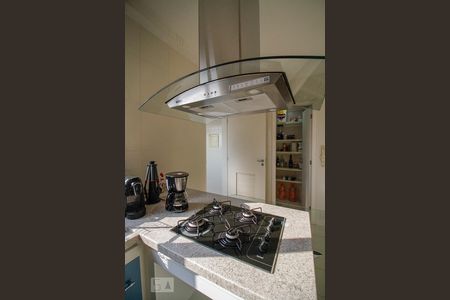 Apartamento para alugar com 150m², 2 quartos e 3 vagas Apartamento para alugar com 150m², 2 quartos e 3 vagasCozinha