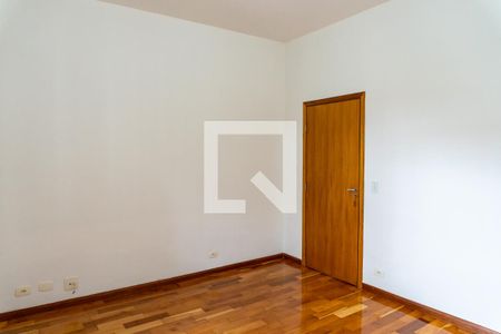 Quarto 2 de casa para alugar com 5 quartos, 330m² em Cidade Vargas, São Paulo