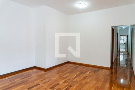 Sala de casa à venda com 5 quartos, 330m² em Cidade Vargas, São Paulo