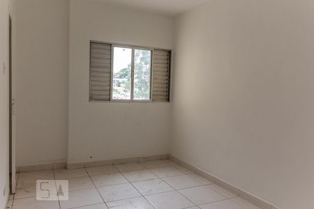 Quarto 2 de casa para alugar com 3 quartos, 150m² em Vila Santo Estéfano, São Paulo