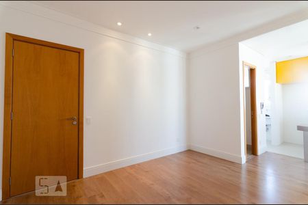 Apartamento para alugar com 1 quarto, 57m² em Cambuí, Campinas