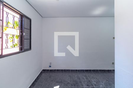 Quarto 1 de casa para alugar com 3 quartos, 160m² em Vila Paulo Silas, São Paulo
