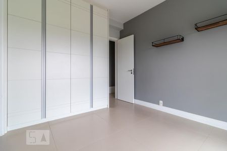 Suíte 1 de apartamento para alugar com 3 quartos, 176m² em Alphaville Empresarial, Barueri