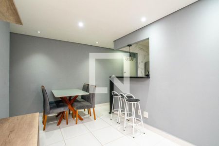 Sala de apartamento para alugar com 2 quartos, 58m² em Jardim Flor da Montanha, Guarulhos