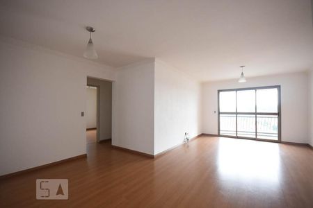 Sala de apartamento para alugar com 3 quartos, 110m² em Jardim Monte Alegre, Taboão da Serra