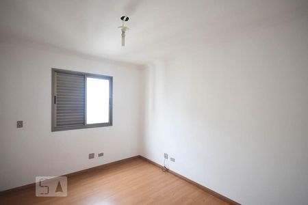 Quarto 2 de apartamento para alugar com 3 quartos, 110m² em Jardim Monte Alegre, Taboão da Serra