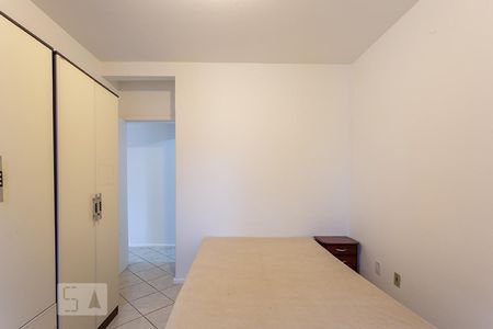 Quarto 1 de apartamento para alugar com 1 quarto, 46m² em Trindade, Florianópolis