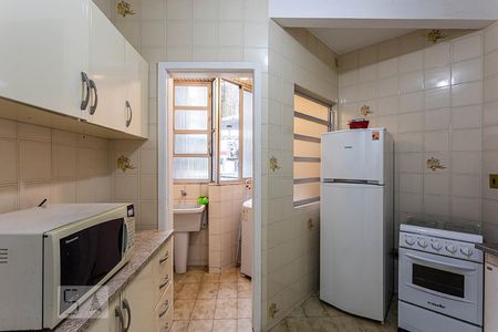 Cozinha de apartamento para alugar com 1 quarto, 46m² em Trindade, Florianópolis