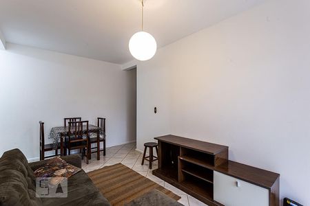 Sala de apartamento para alugar com 1 quarto, 46m² em Trindade, Florianópolis