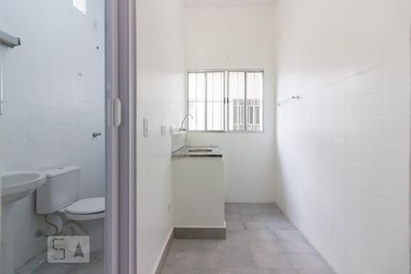 Cozinha de casa para alugar com 1 quarto, 30m² em Vila Albertina, São Paulo