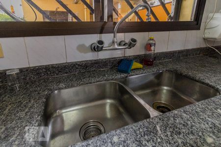 Cozinha de casa à venda com 3 quartos, 180m² em Parque Bandeirante, Santo André