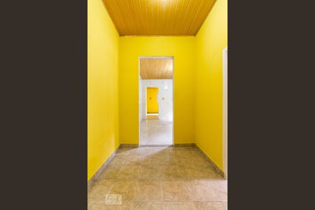 Acesso a Cozinha e Banheiro  de casa à venda com 1 quarto, 60m² em Vila Aricanduva, São Paulo