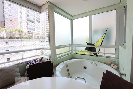 varanda de apartamento à venda com 1 quarto, 80m² em Vila Suzana, São Paulo