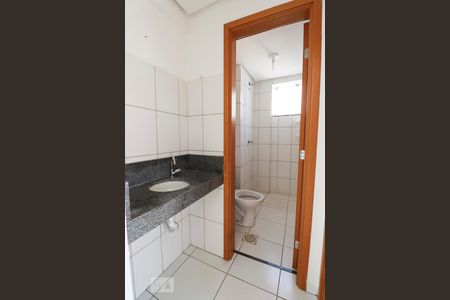 Banheiro de apartamento para alugar com 2 quartos, 50m² em Setor Leste Vila Nova, Goiânia