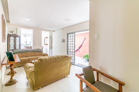 Sala de apartamento à venda com 3 quartos, 150m² em Floresta, Belo Horizonte