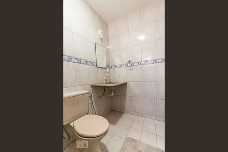 Banheiro de apartamento à venda com 3 quartos, 150m² em Floresta, Belo Horizonte