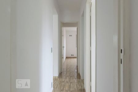 Sala (Corredor) de apartamento à venda com 3 quartos, 71m² em Vila das Mercês, São Paulo