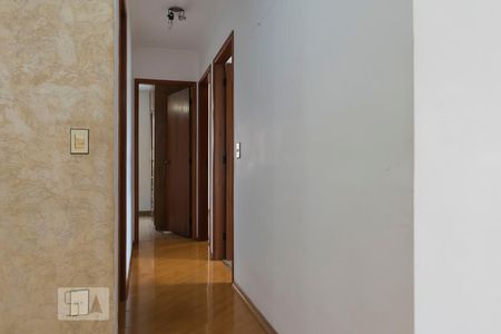 Sala (Corredor) de apartamento para alugar com 3 quartos, 88m² em Vila Monumento, São Paulo