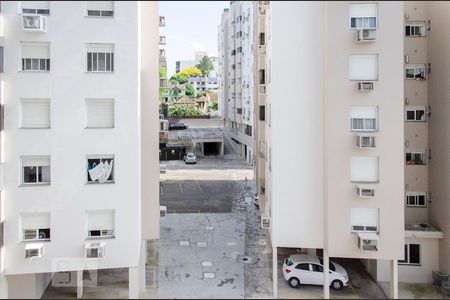 Vista da Sala de apartamento para alugar com 2 quartos, 51m² em Harmonia, Canoas