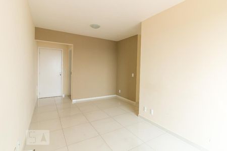 Sala de apartamento para alugar com 3 quartos, 71m² em Gopoúva, Guarulhos