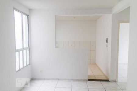 Sala de apartamento para alugar com 2 quartos, 50m² em Roçado, São José