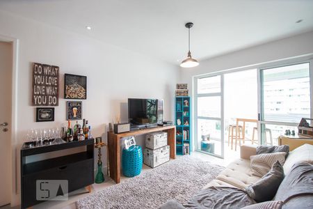 Sala de apartamento para alugar com 2 quartos, 84m² em Barra da Tijuca, Rio de Janeiro