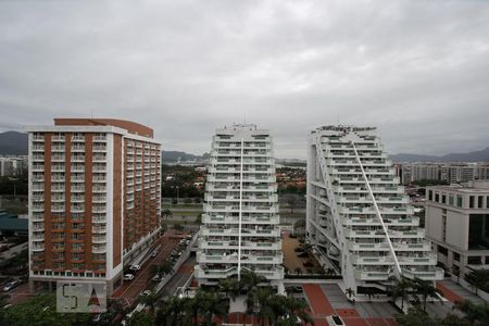 Vista de apartamento para alugar com 2 quartos, 84m² em Barra da Tijuca, Rio de Janeiro