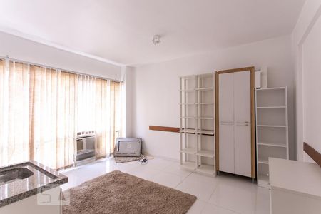 Apartamento à venda com 58m², 2 quartos e sem vagaSala/Cozinha