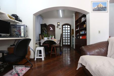 Sala de casa para alugar com 3 quartos, 300m² em Jardim Santos Dumont, São Paulo