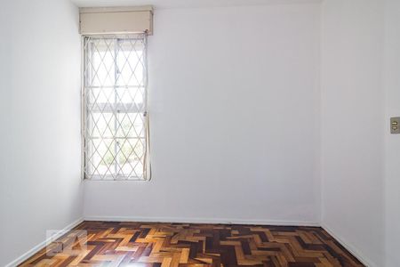 Dormitório de apartamento para alugar com 3 quartos, 75m² em Camaquã, Porto Alegre