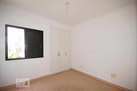 Quarto 1 de apartamento para alugar com 3 quartos, 122m² em Vila Suzana, São Paulo