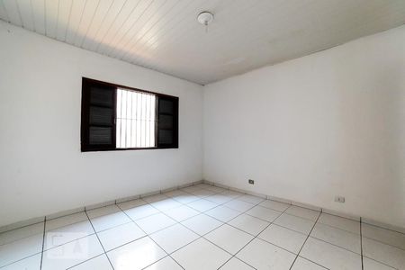 Quarto 1 Suíte de casa para alugar com 3 quartos, 300m² em Vila Mazzei, São Paulo